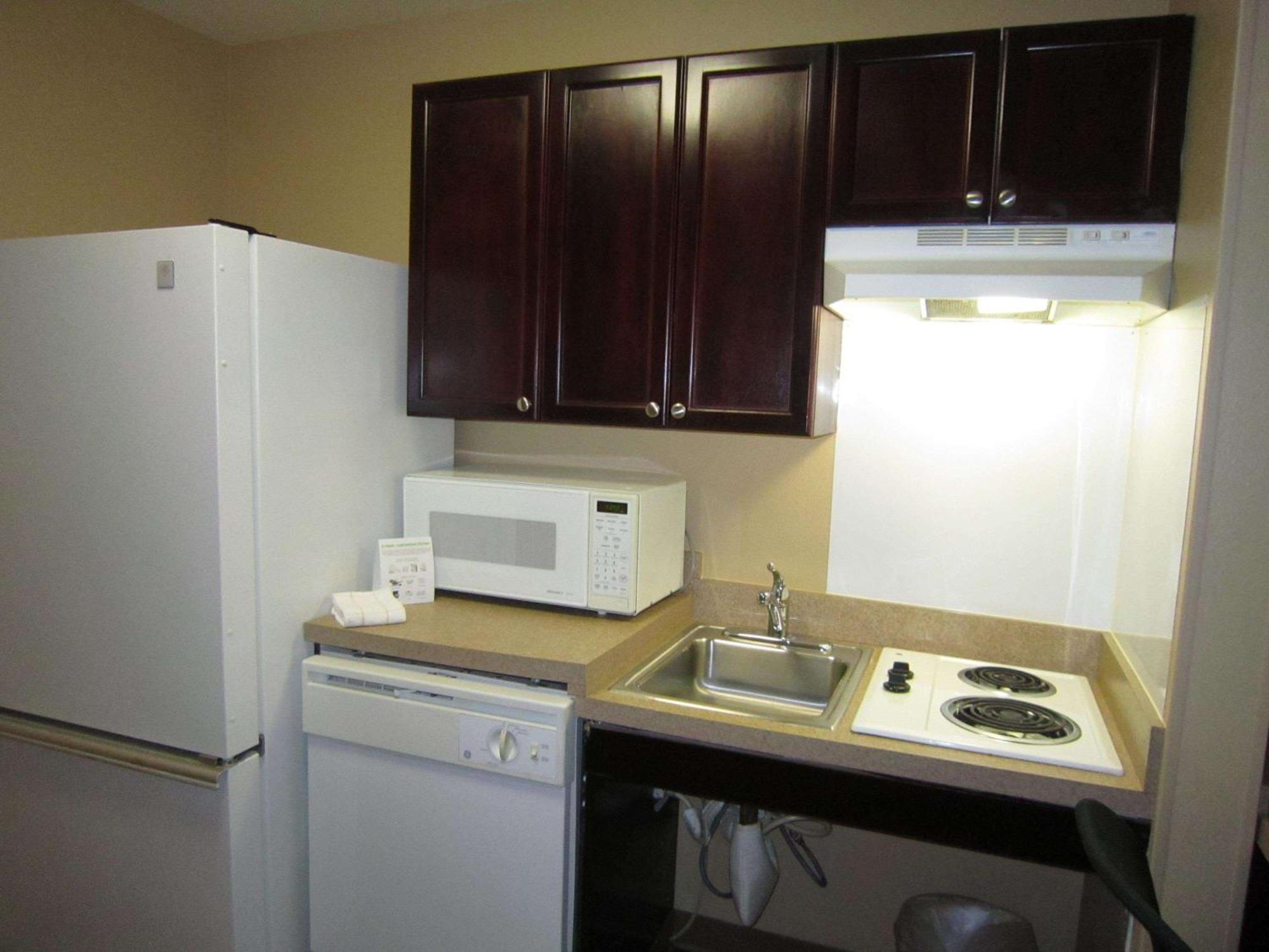 Extended Stay America Suites - Portland - Гіллсборо Екстер'єр фото