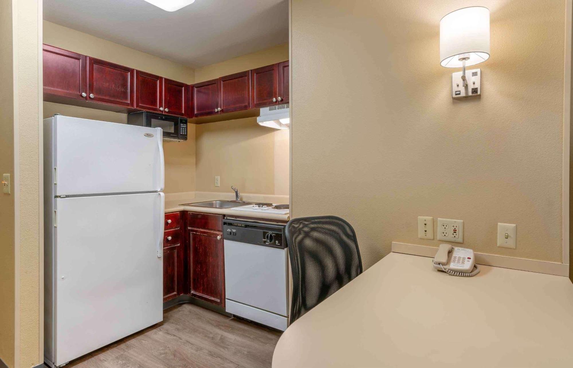 Extended Stay America Suites - Portland - Гіллсборо Екстер'єр фото
