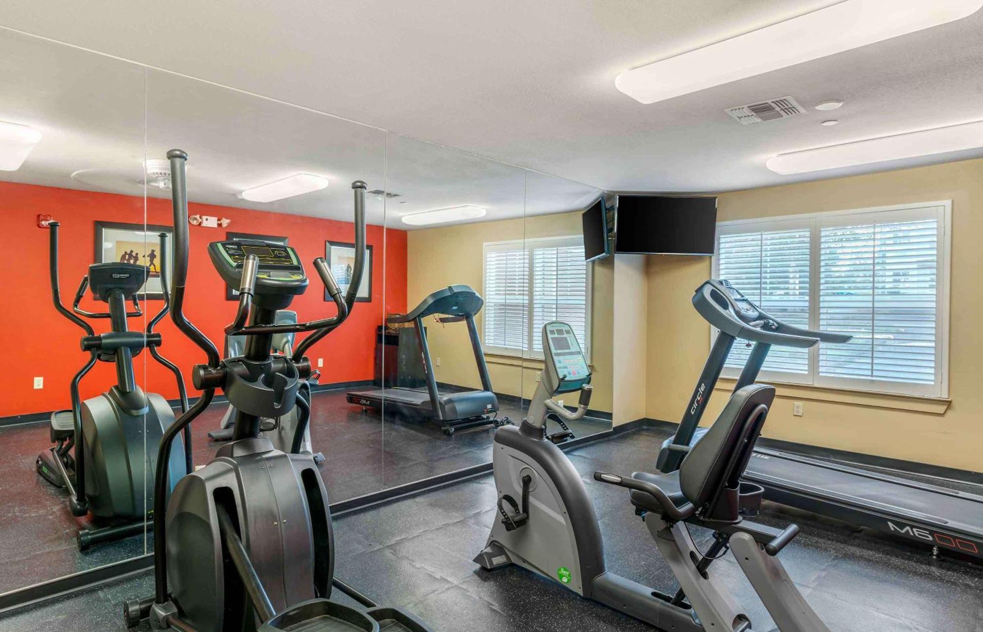 Extended Stay America Suites - Portland - Гіллсборо Екстер'єр фото